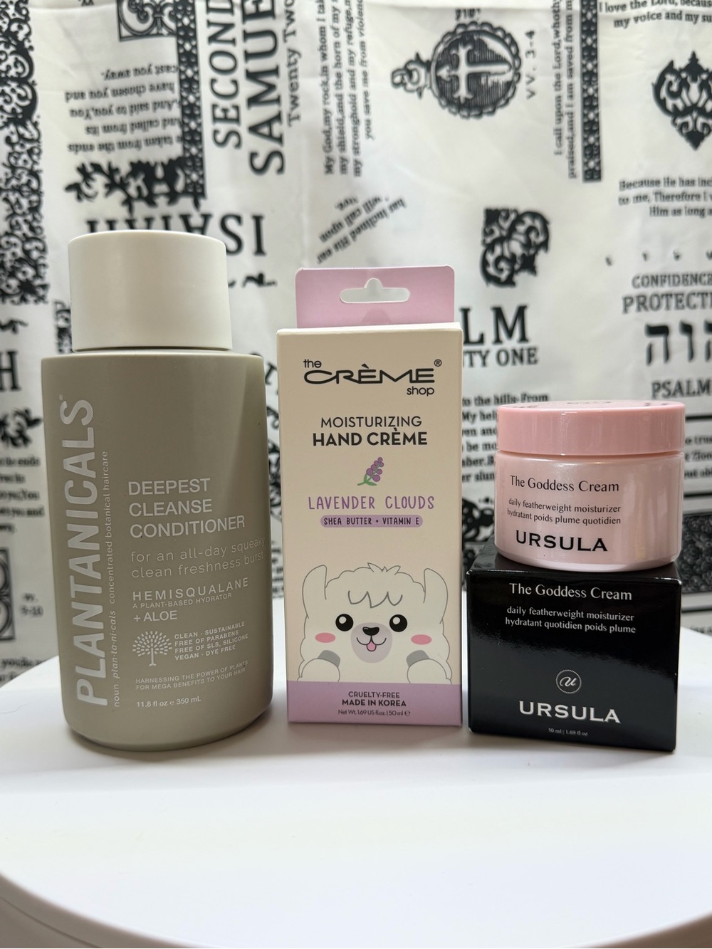 URSULA  Moisturizer Bundle